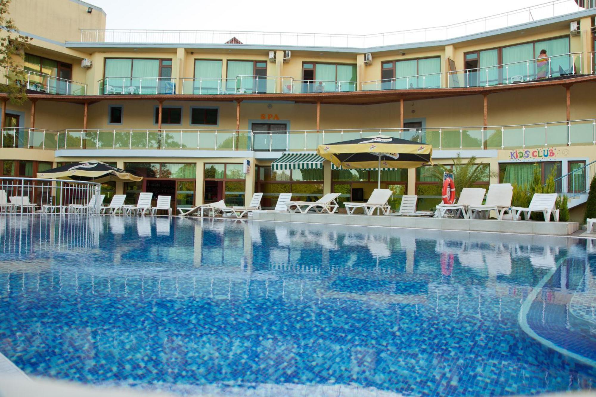 Perla Sun Beach Hotel Primorsko Exterior photo
